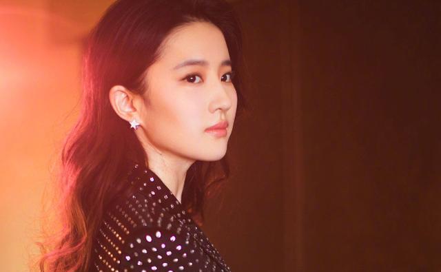 娱乐圈男粉最多的女明星每一位风格迥异却坐拥无数的男粉丝