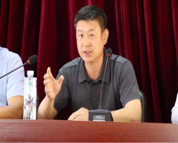 生态村村支书白涛,吴起县秦风水韵文化旅游发展有限公司董事长闫志雄