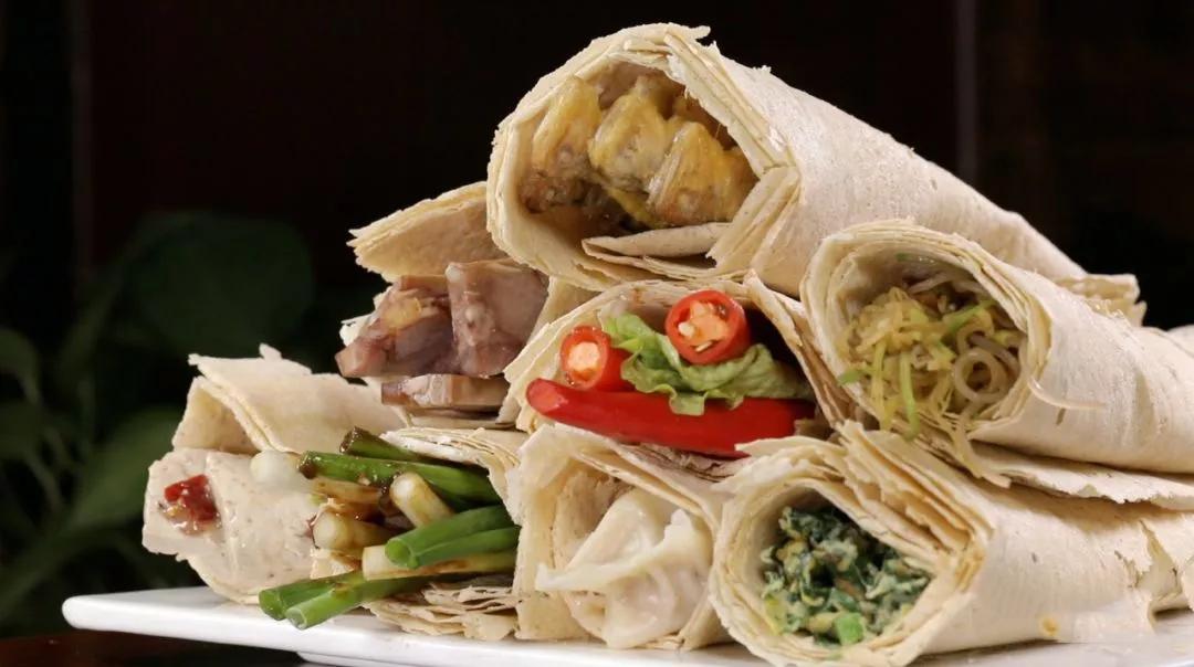 美食丨日照美食火了央视用时40分钟报道日照的海鲜煎饼