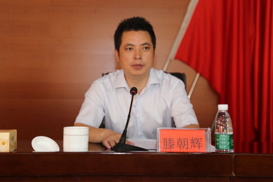 现场湘西州农业农村局扎实推进扫黑除恶专项斗争工作