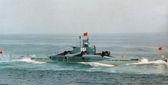 盘点退役装备水下蛟龙人民海军033型潜艇