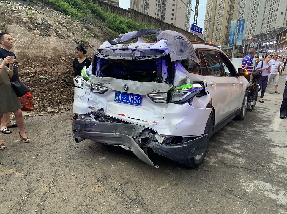针对2019年7月18日下午发生在贵阳市南明区都会大道的交通事故,贵阳市