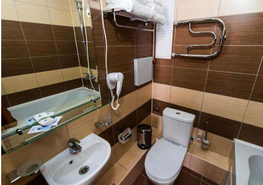 原创俄罗斯旅行时,千万不要看到"厕所"就乱闯,导游告知其中猫腻!