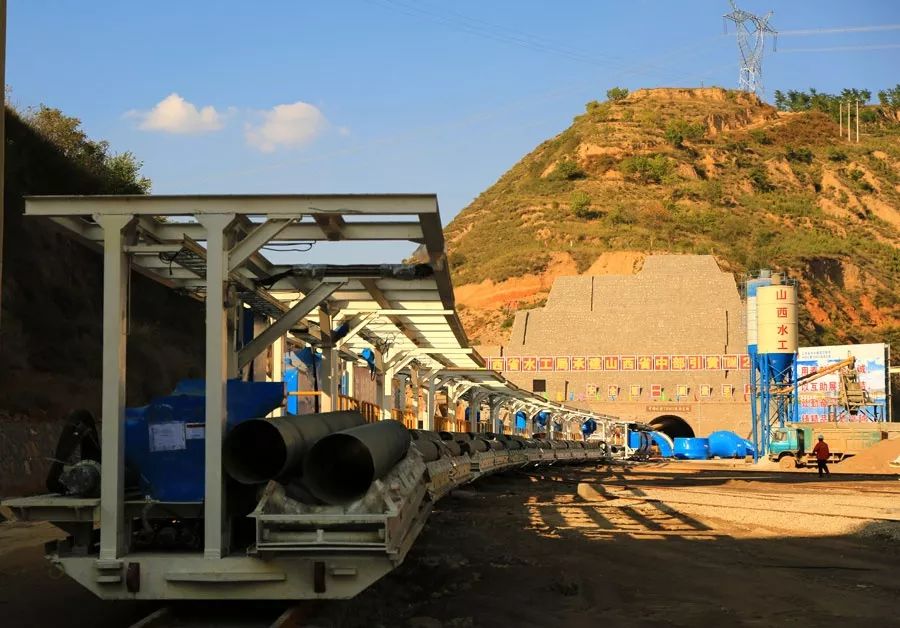 山西中部引黄工程tbm2标隧洞全线贯通