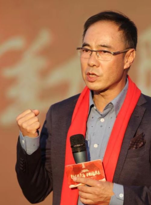 优秀校友候选人丨"中药拓展先锋"·曾立品