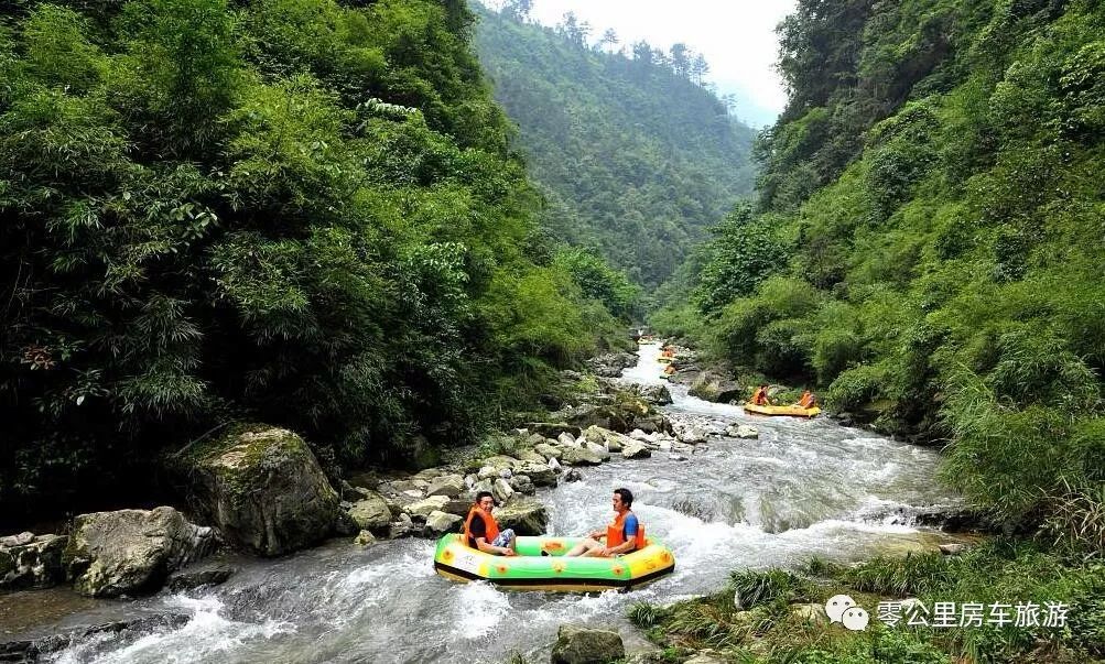 海南瓊海 萬泉河萬泉河漂流,由煙園至會山鄉,長約15公里,時間約3小時.