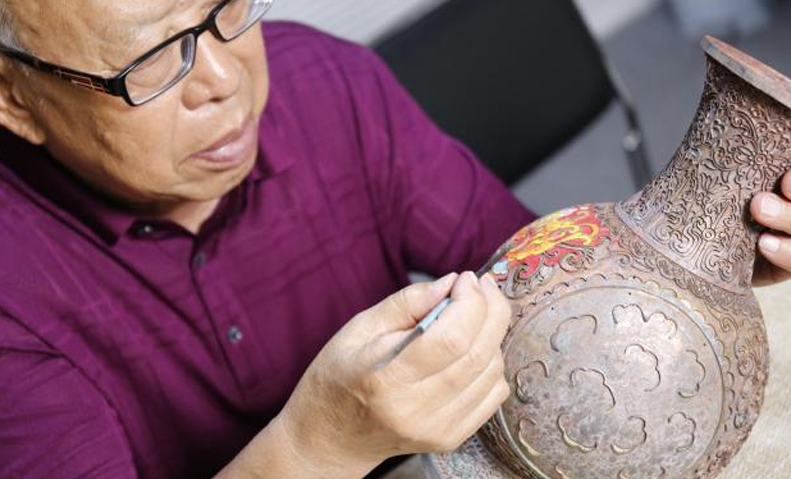 突破六百年景泰蓝传统工艺建国金尊工艺流程大揭秘