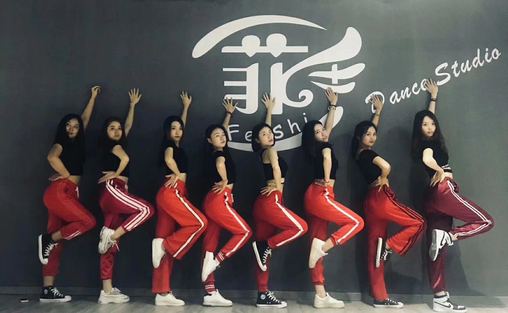 《娱乐世界》与深圳菲士舞蹈培训中心携手储备未来之星
