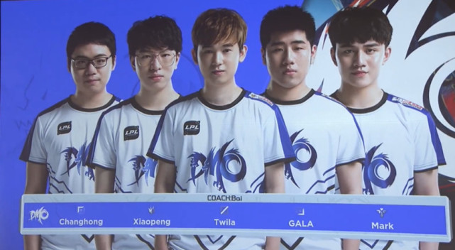 继香锅后又一选手"光速退役",粉丝全懵了:打着打着人没了?