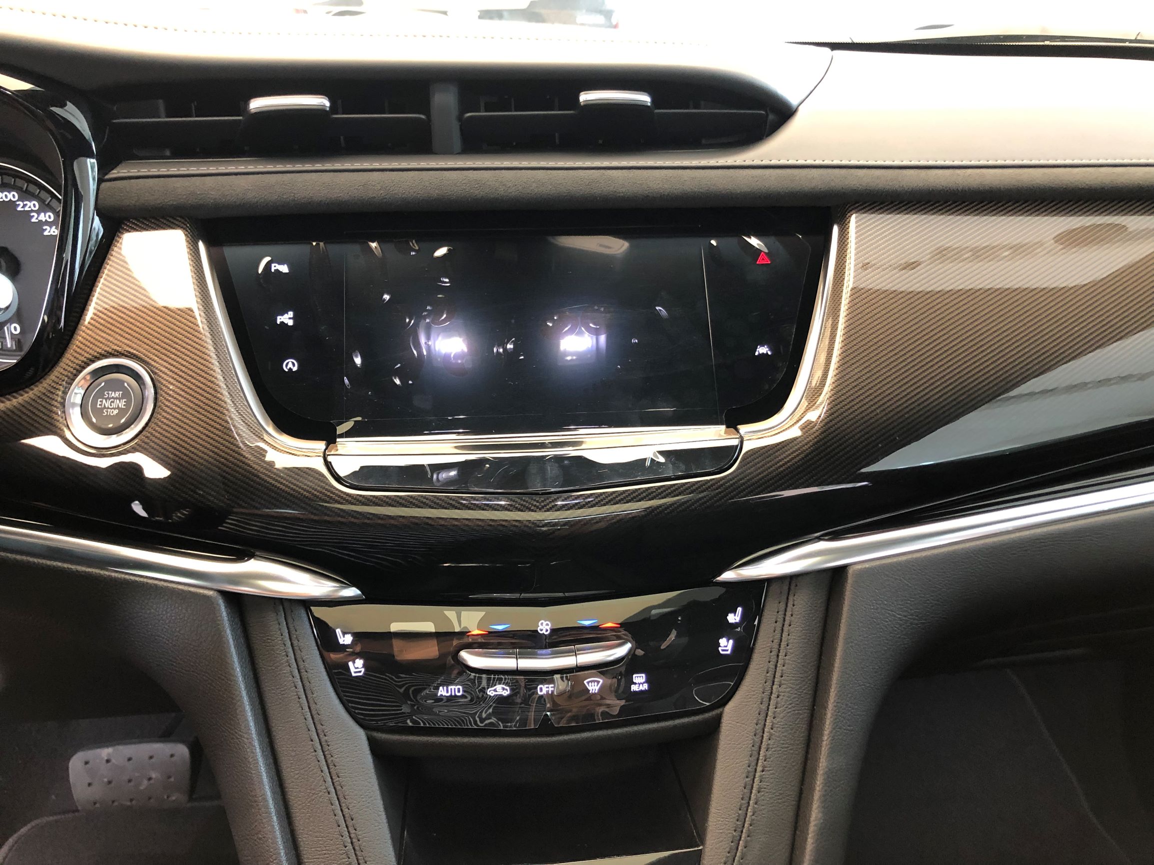 中控屏幕全系都是8寸,真的已经不知道说什么好了.