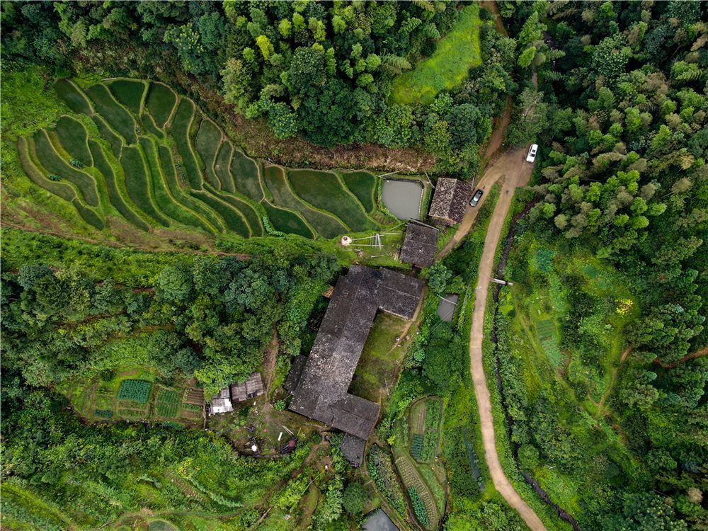 最新航拍万载双桥一原生态小山村的山水美景画面太美不敢看
