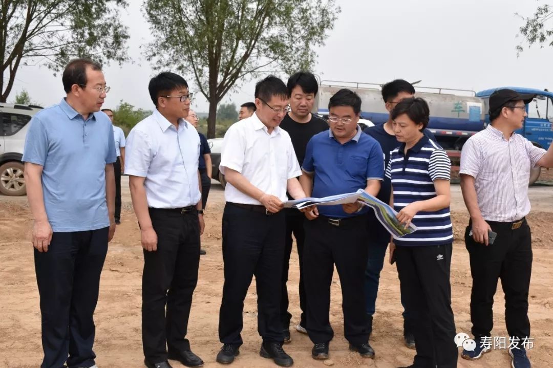 县委副书记,县长史洁,县人大常委会副主任康学军,副县长李二平,贺婧等