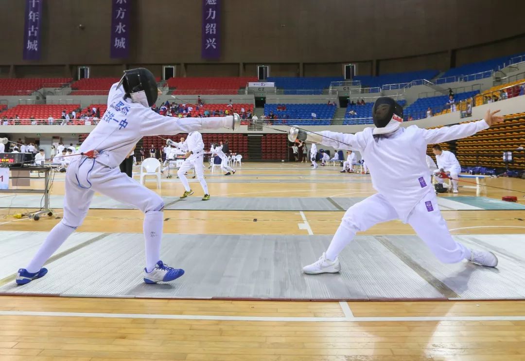 近千人"绍兴论剑"!绍兴首次举办全国中学生击剑锦标赛