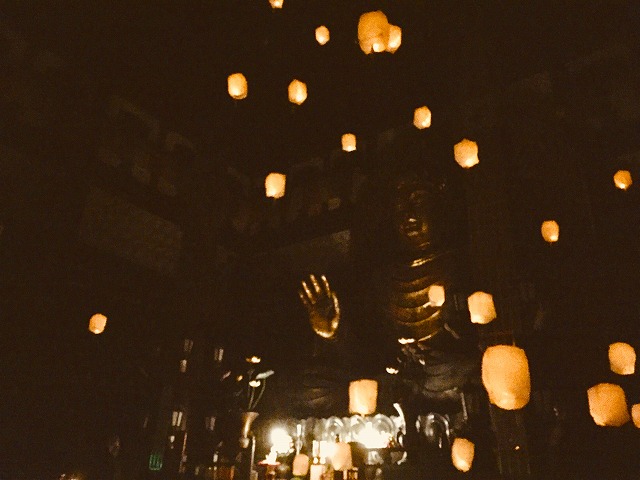 日本关西最大粉雪滑雪场福井胜山skijam举办孔明灯放飞夏日夜空幻想之