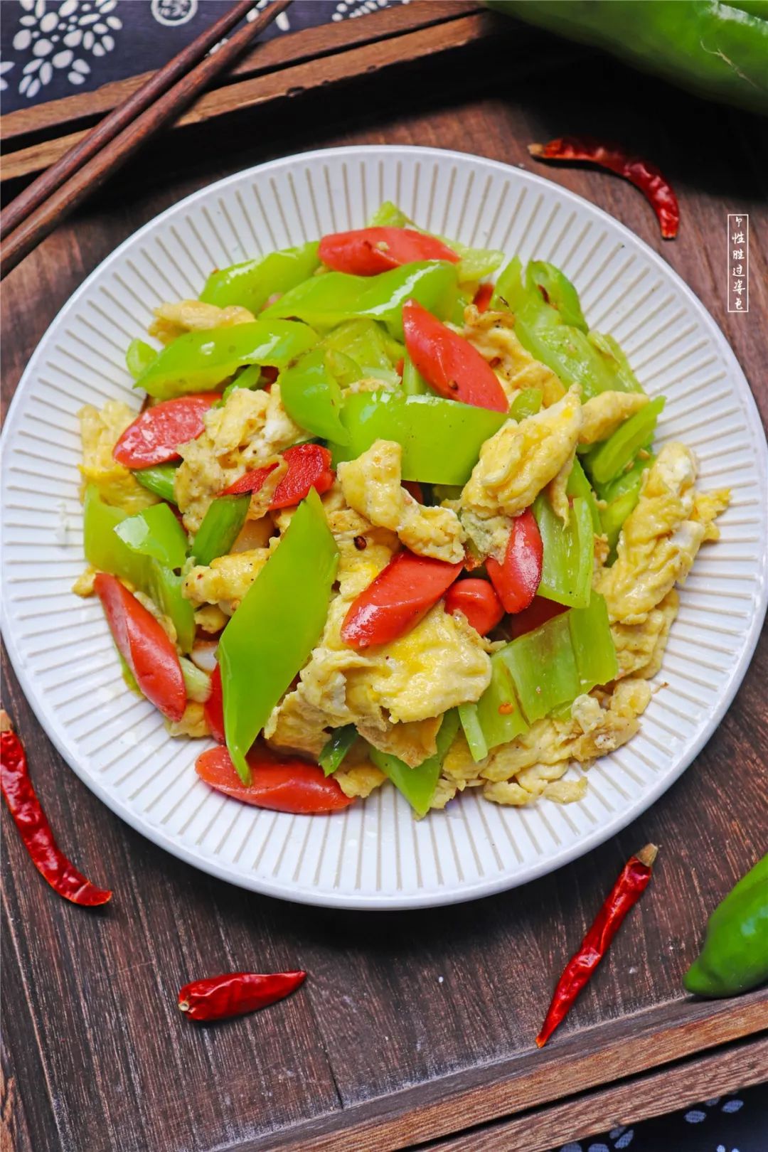 让人食欲大开的快手菜,5分钟就能搞定,开胃爽口巨好吃,每次炒一盆不够