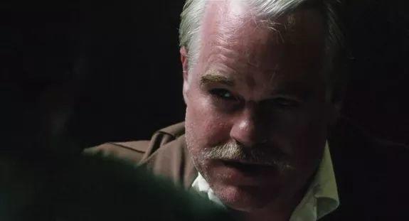 如何使用过肩镜头