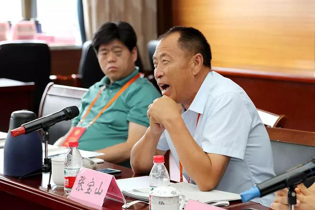 北京路桥公司密云第二分公司项目经理张宝山通过今天的视察,深感检察