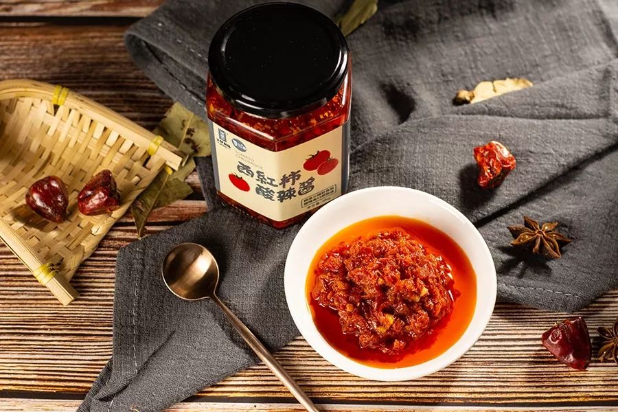 这瓶西红柿酸辣酱只会让你更加 无法自拔