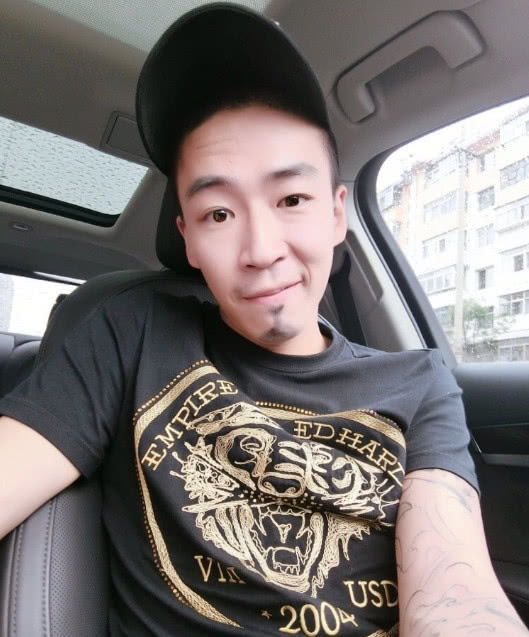 因违约成老赖后,刘一手终于解决官司问题,感慨:无债一身轻!_快手