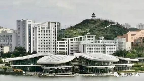 据了解,娄湖水上艺术中心场馆是安顺娄湖生态湿地公园整体开发ppp项目