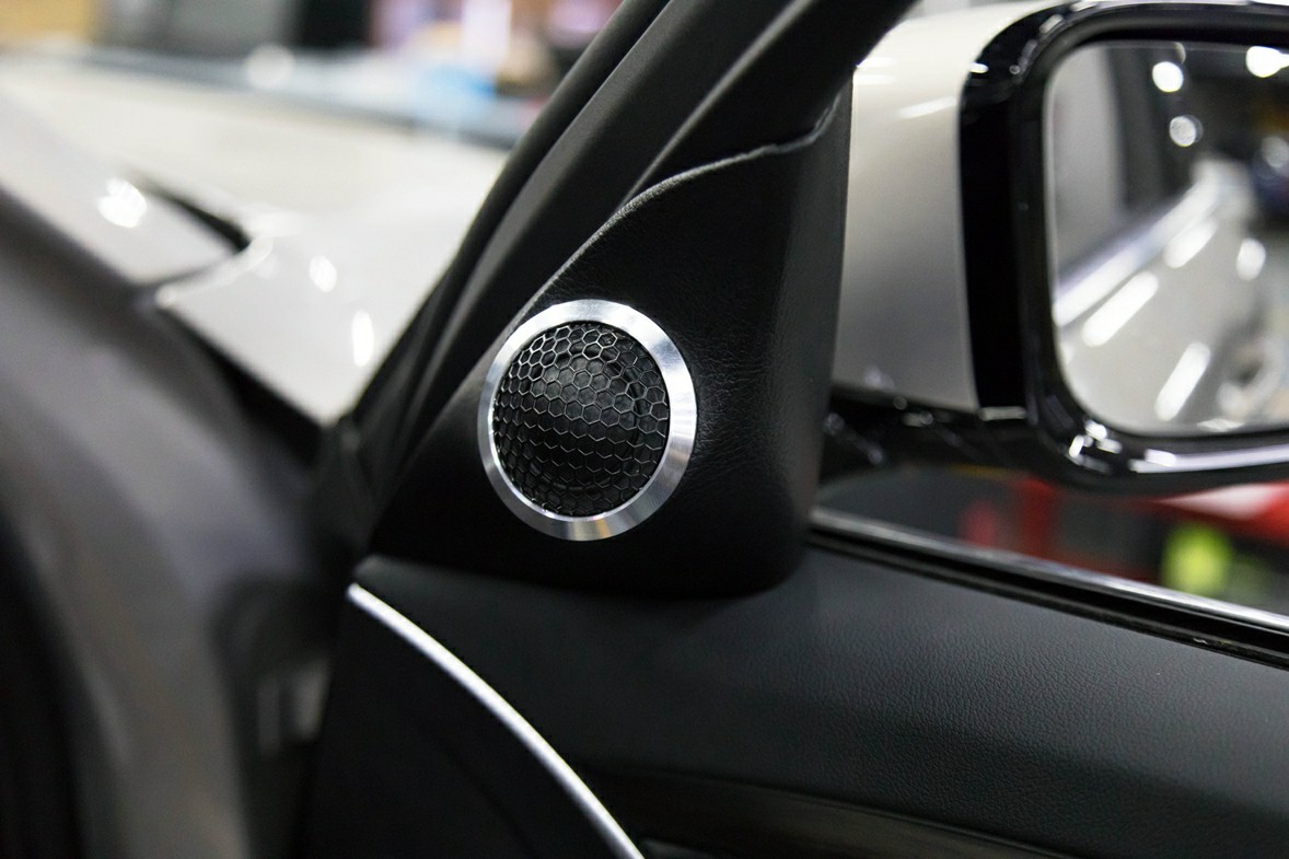 宝马530音响改装升级,汽车音响不将就