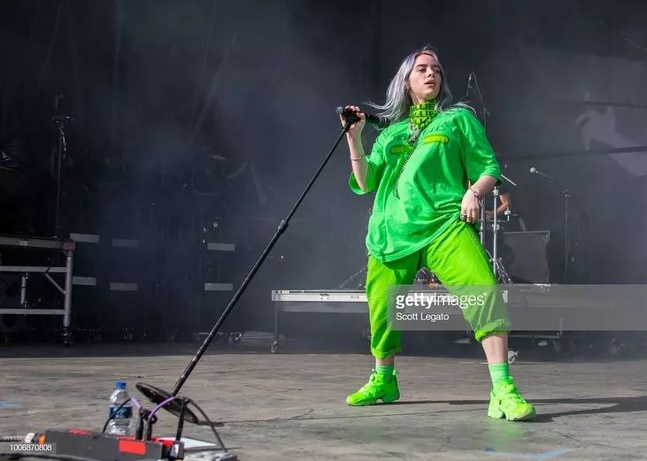 这位非主流00后让比伯a妹和艾薇儿集体上头了