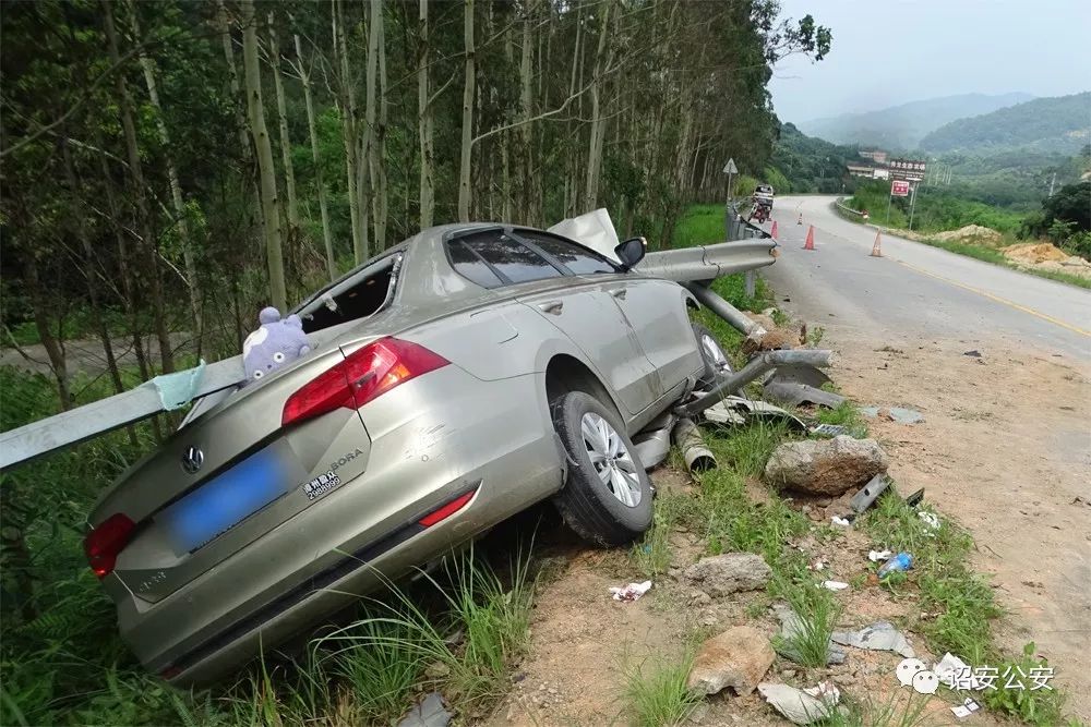 案例:2019年7月16日12时许,林某驾驶一部小轿车行驶到诏平线诏安县