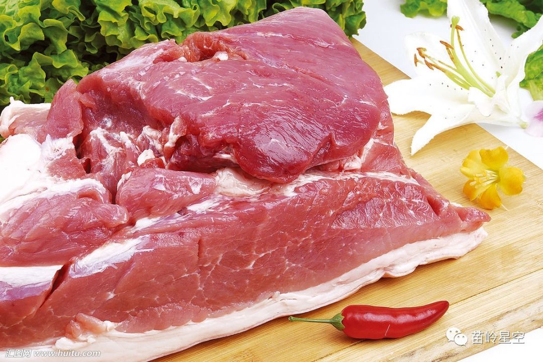 冷鲜肉,又叫冷却肉,排酸肉,冰鲜肉,准确的说应该叫"冷却排酸肉".