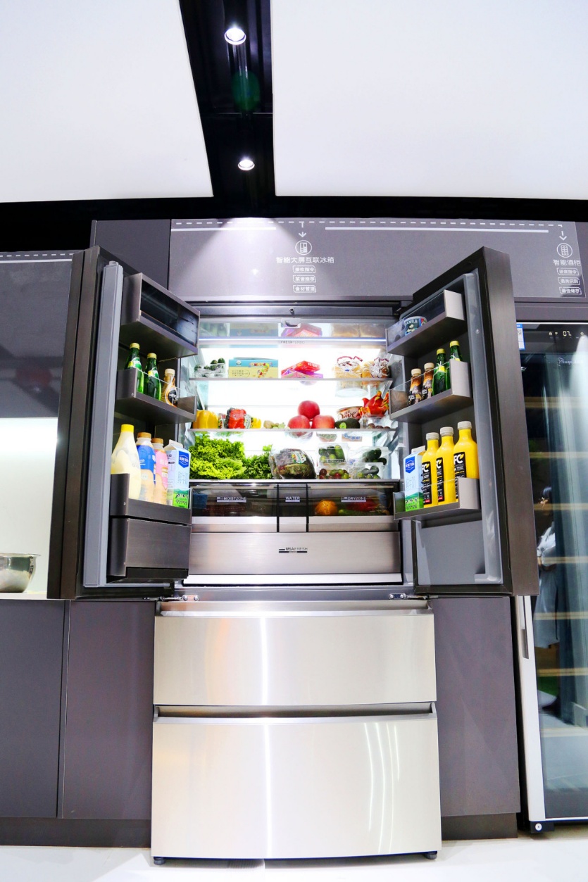 卡萨帝物联网双屏冰箱电博会展出已接入200家生态资源