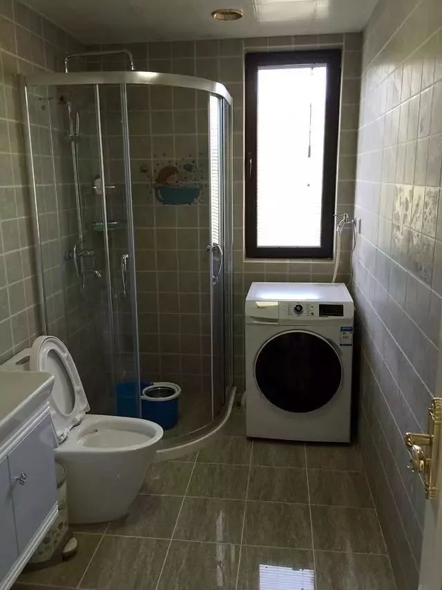 卫生间别再装错啦,过来人总结了15条装修经验,装错一条会毁房!_马桶