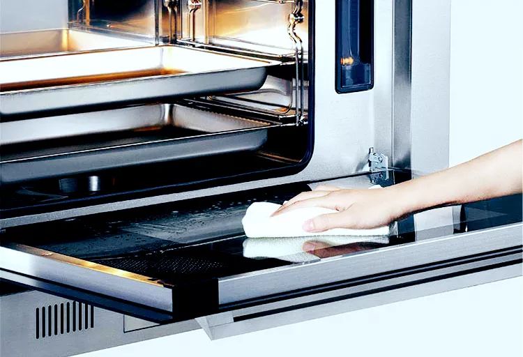 蒸箱清理--其实,蒸箱的不规范使用操作方法还有很多,规范的操作不仅