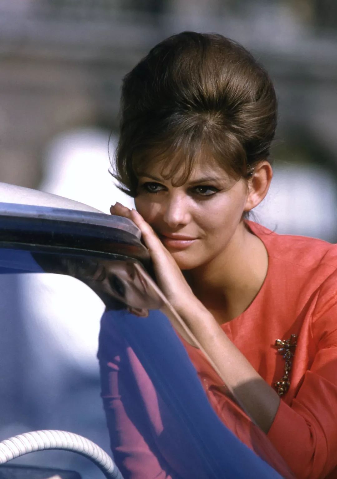 今晚22点,陪爸妈一起来重温这部经典到不行的《逃往雅典娜》吧!