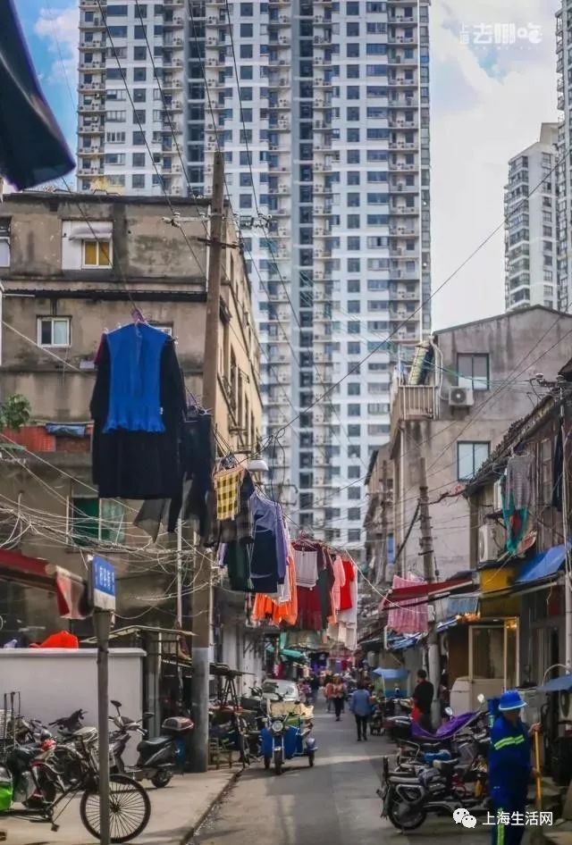 上海市老城厢小南门面临全面拆迁社会已经发展保留意义不大