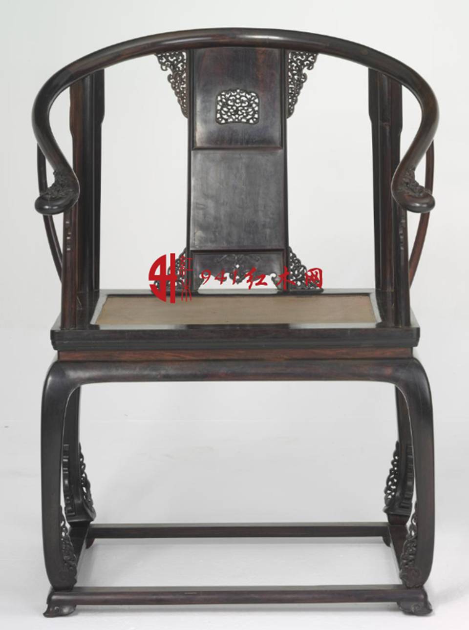 红木家具哪里好 越来越多人"沦陷"其中