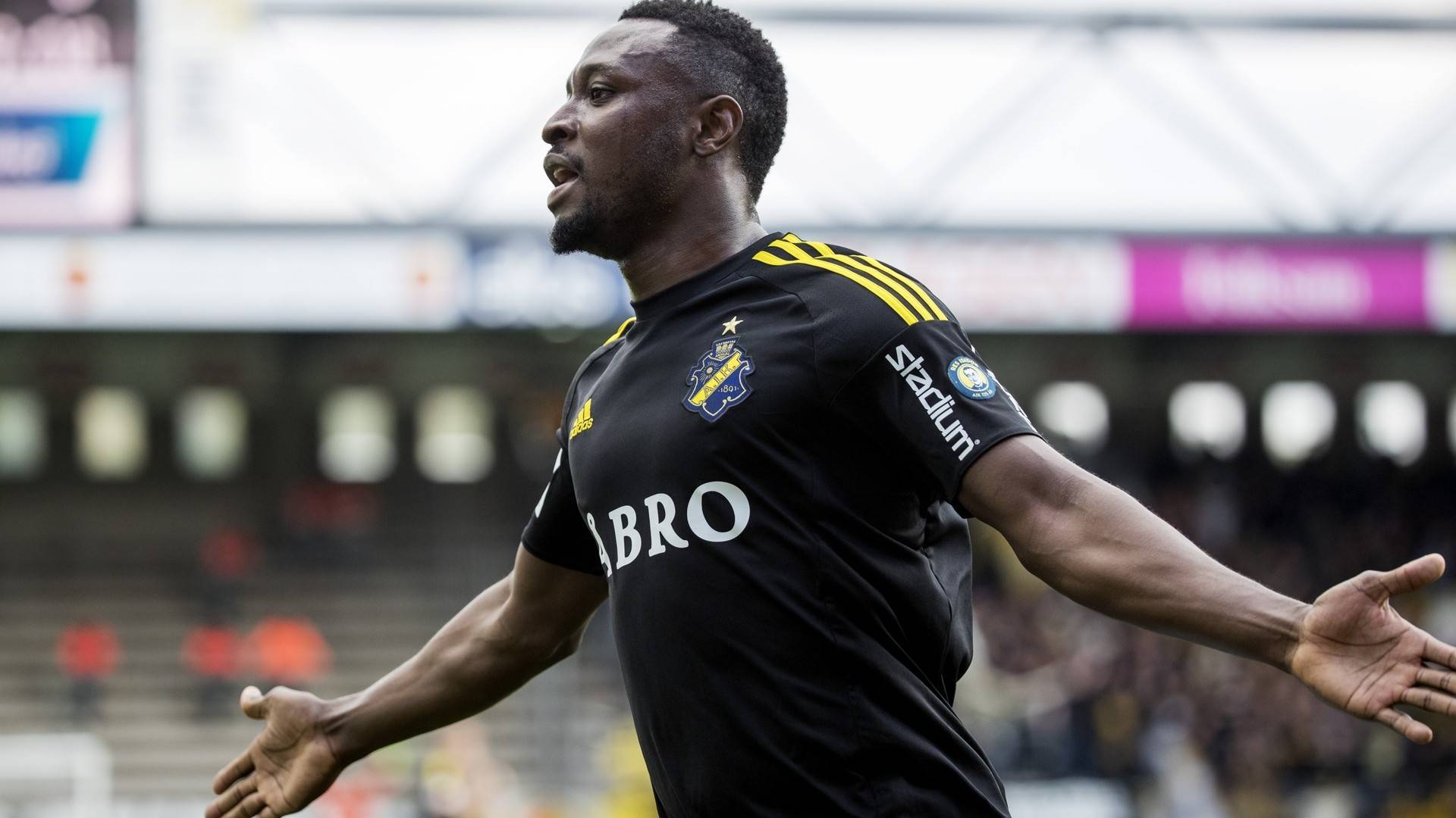 瑞典超:aik索尔纳 vs 赫尔辛堡