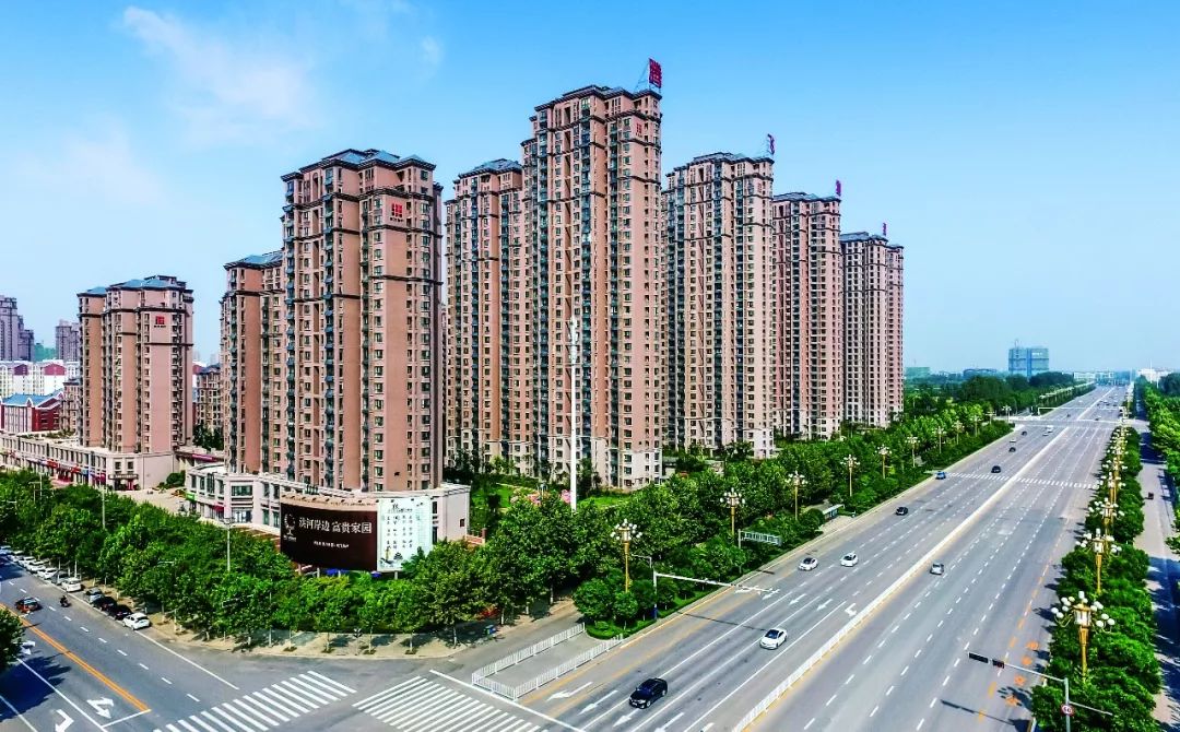 汝州市市委副书记市长刘鹏一行莅临腾飞建工集团考察