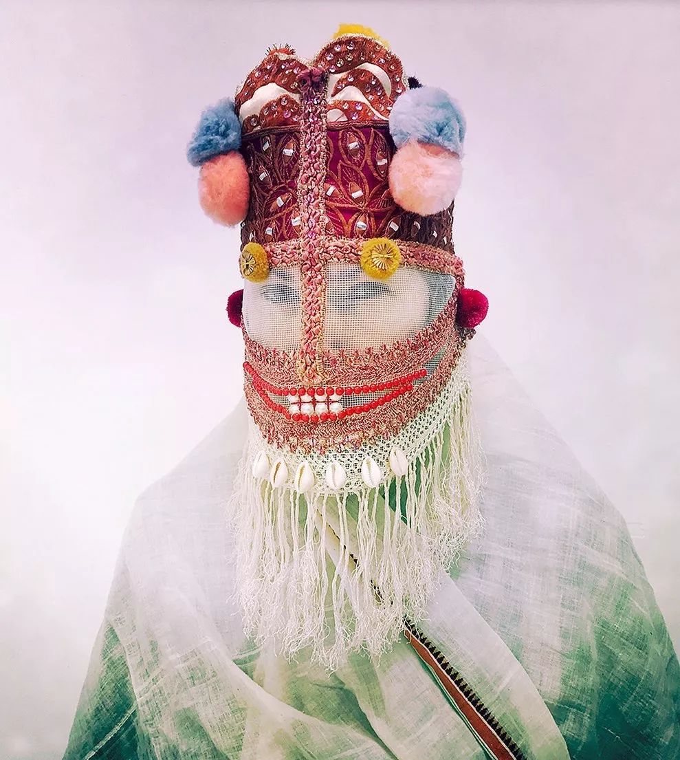 潮流抢先看神秘的面纱造型开阔视野大放光彩