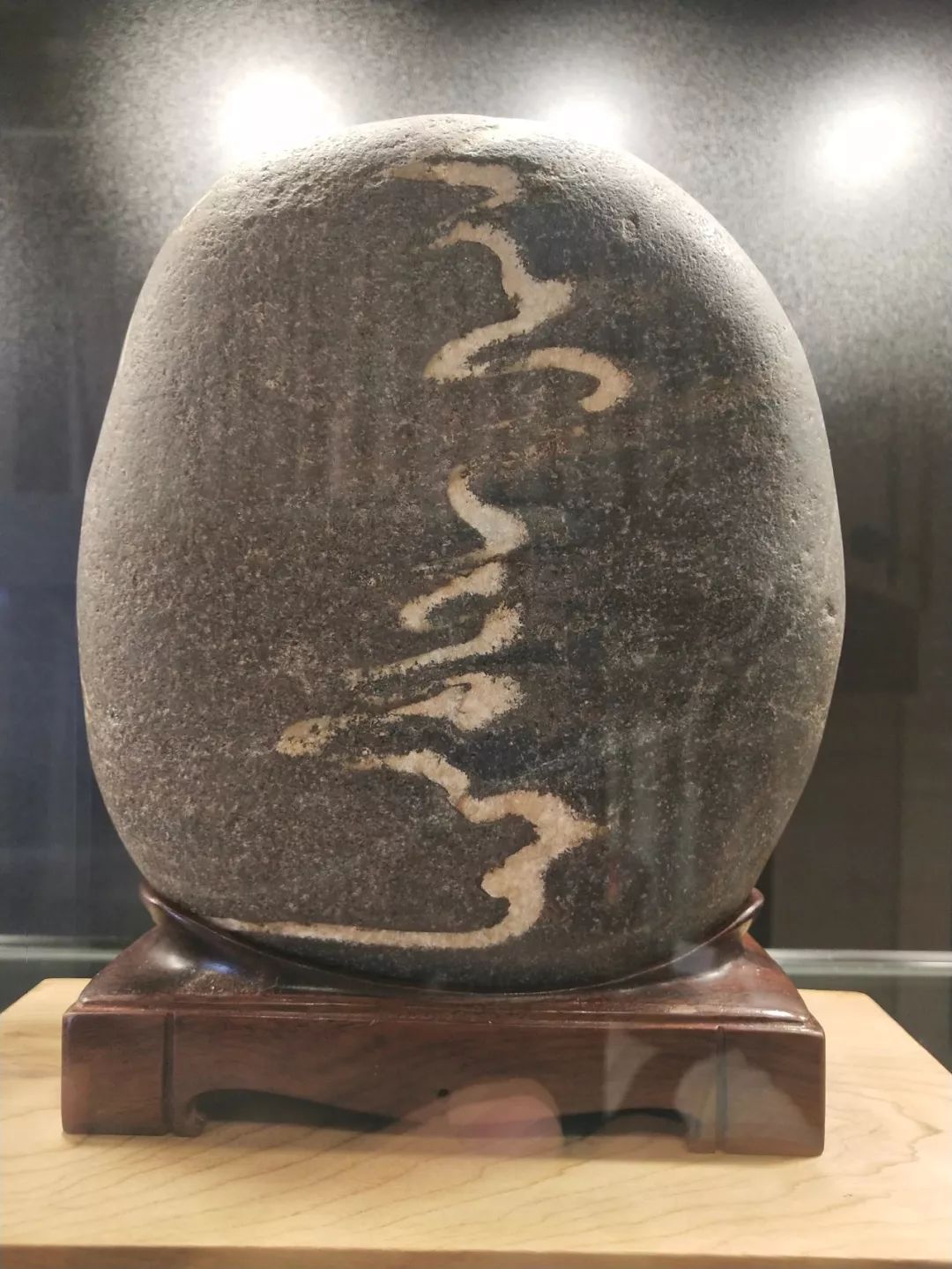 毕节石展提前探营——文字石盛宴明日开启