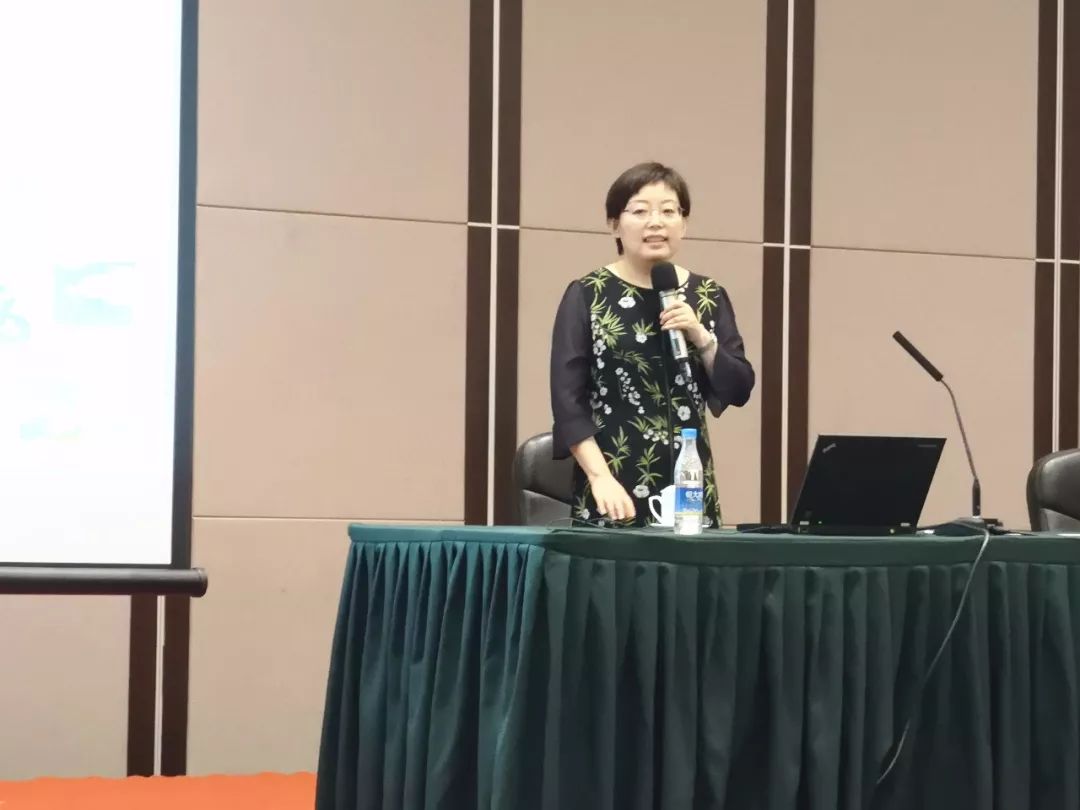 北京教育科学研究院的研究员王红丽老师介绍了《高考改革背景下如何