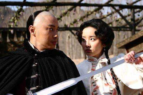 《雪山飞狐》里的田归农是关外天龙门北宗掌门,但其人实在是没有什么