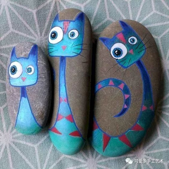 画画不用纸捡几块石头就够了第一个就惊艳到我