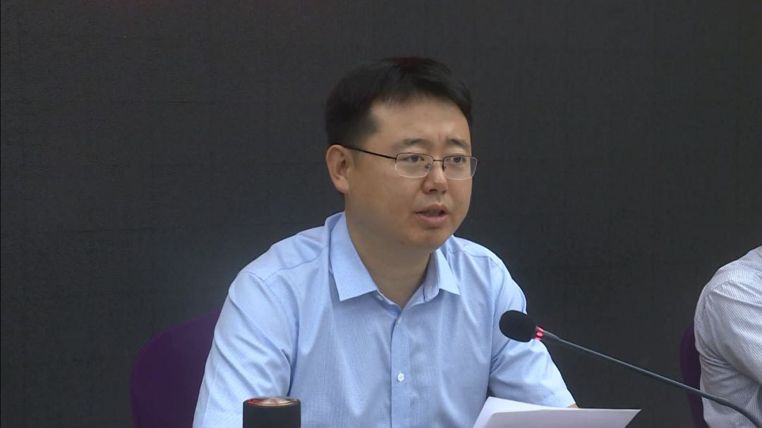 近日,我县组织召开成品油市场秩序专项整治工作会议,副县长宋涛,各