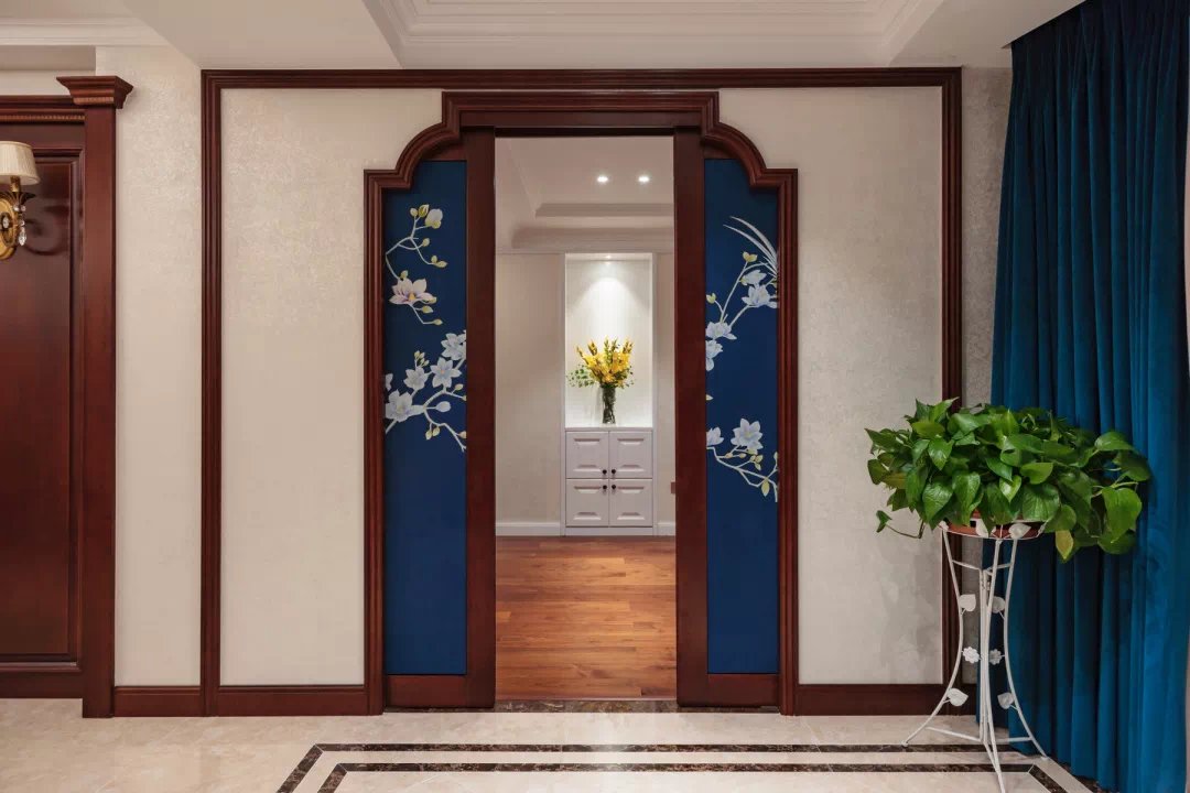 一扇门两个世界两种生活新中式轻奢风格经典设计