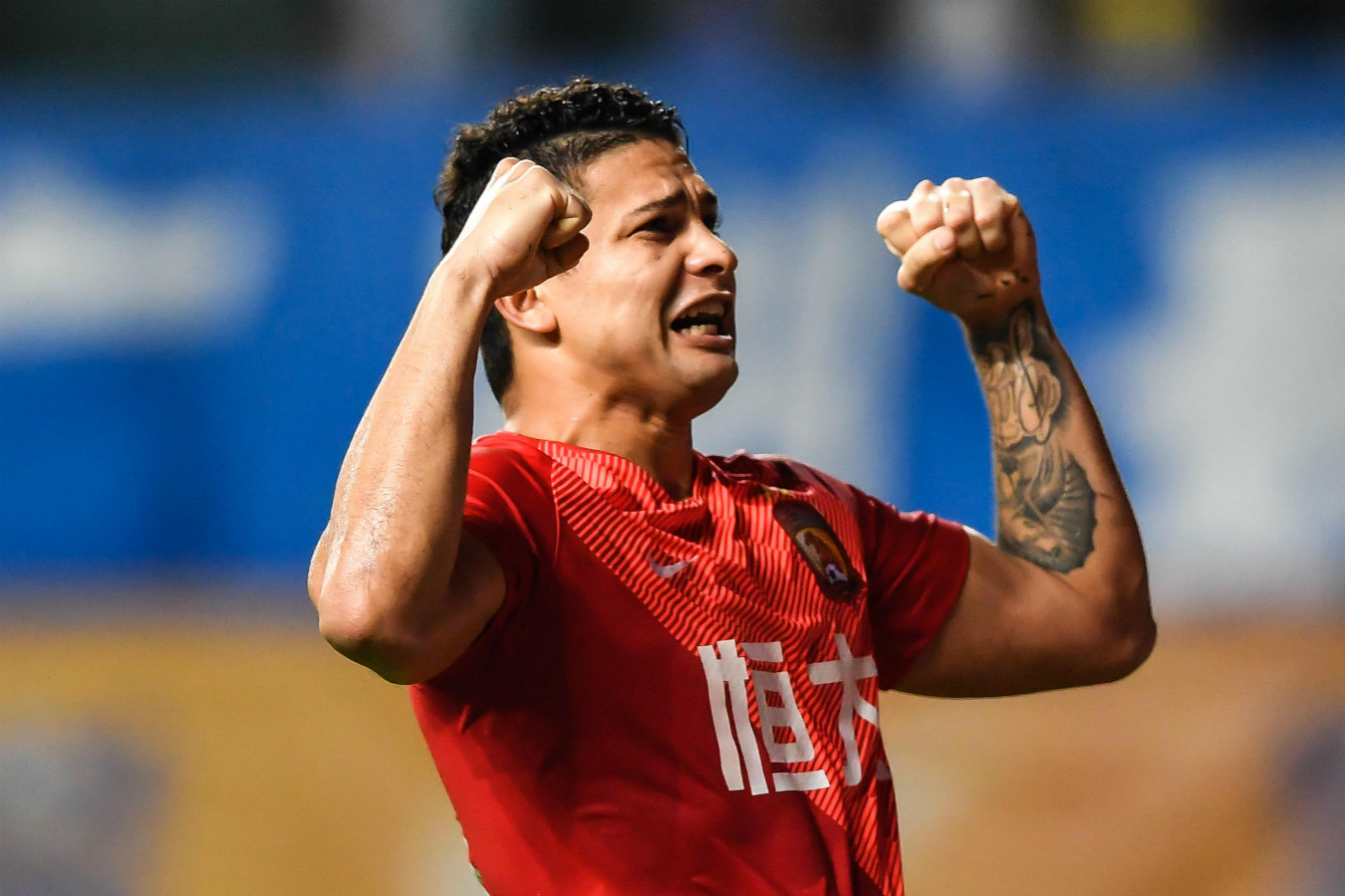 原创恒大赢到富力没脾气富力不愧是中超最差防线没人反对埃尔克森进