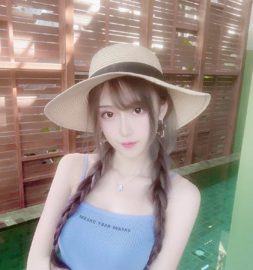 腾讯力捧女主播腐团为何深夜出现在斗鱼管不止一位男粉叫老婆