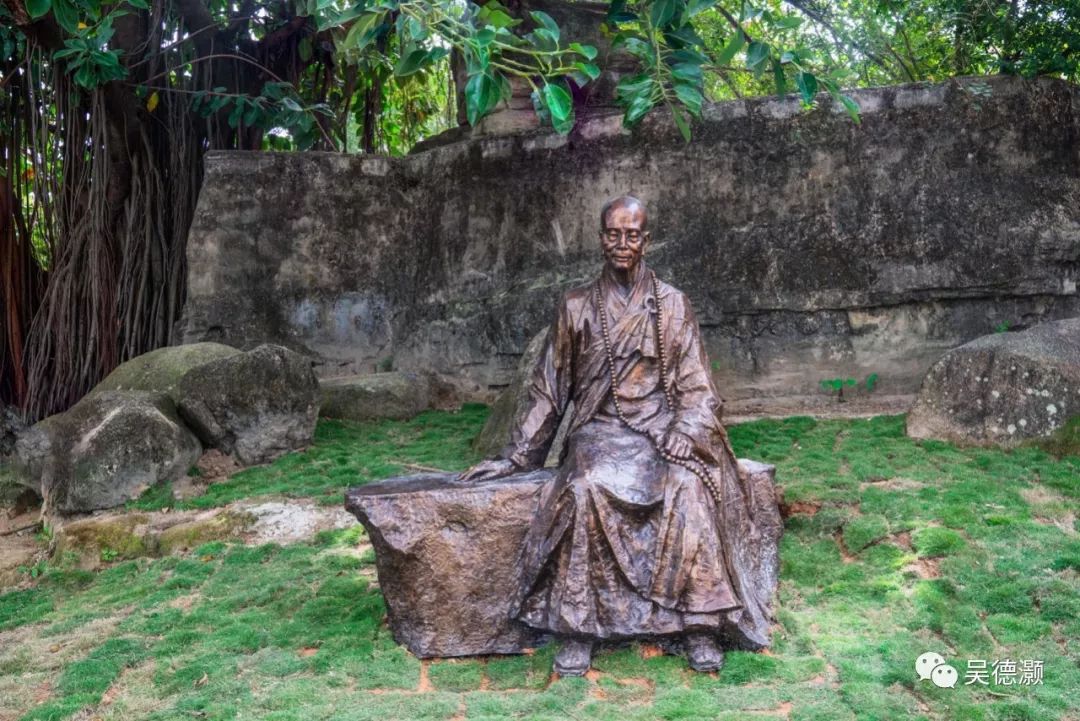 一位浪险惠来人为其雕塑家儿子创作的惠来历史名人雕塑作诗