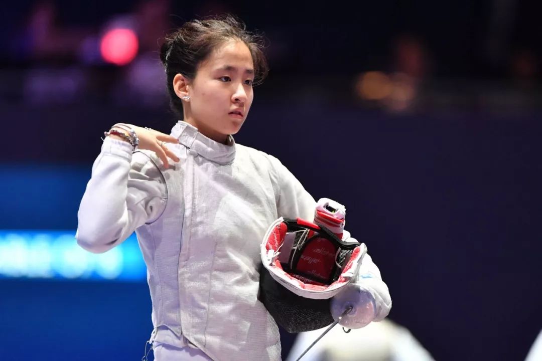 2019世界击剑锦标赛匈牙利俄罗斯摘得男重女花个人金牌中国霍兴欣位列