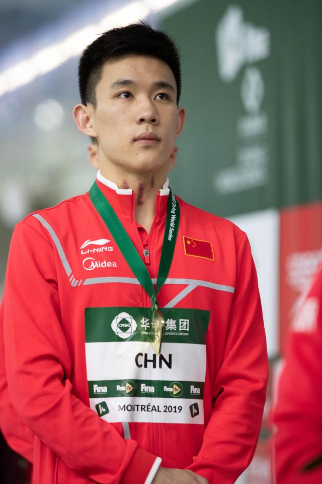 21岁"跳水吴彦祖"走红,均分9.5看呆韩国观众_杨昊