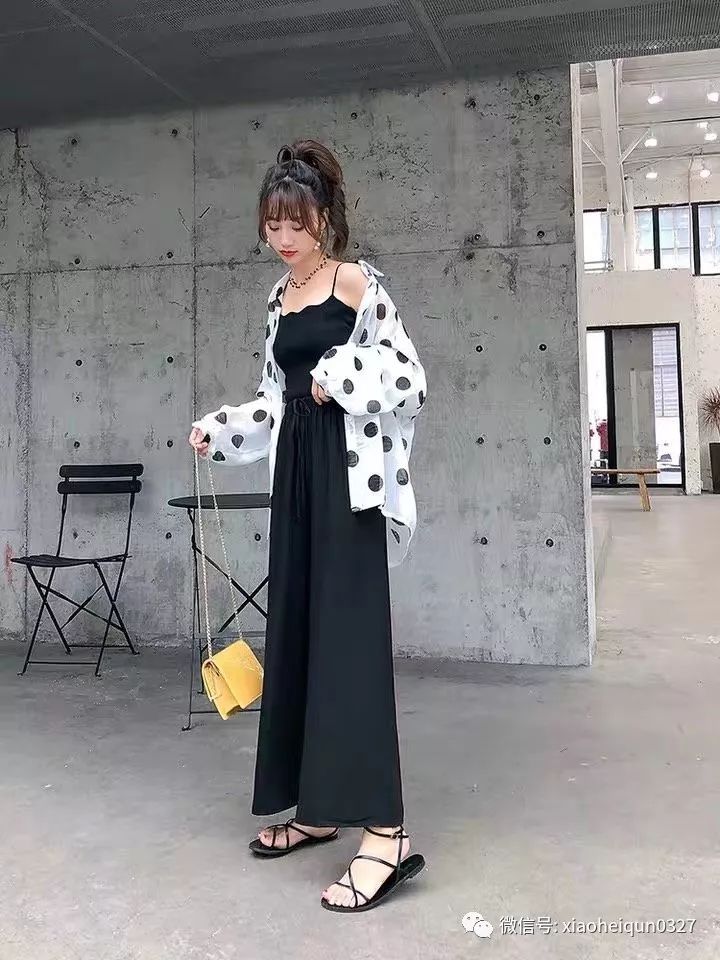 小黑裙7.19新款精选上身_信号