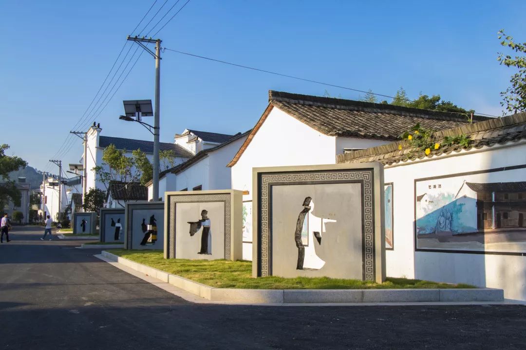 服务;名俗风情馆;探究八卦台门(早期女子越剧博物馆)品尝嵊州特色小吃